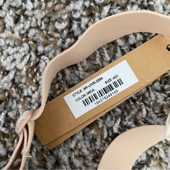 Skims Fits Everybody T-Shirt Bra Mica BR-UWR-2294 Nude Beige NWT 46D - Picture 2 of 5